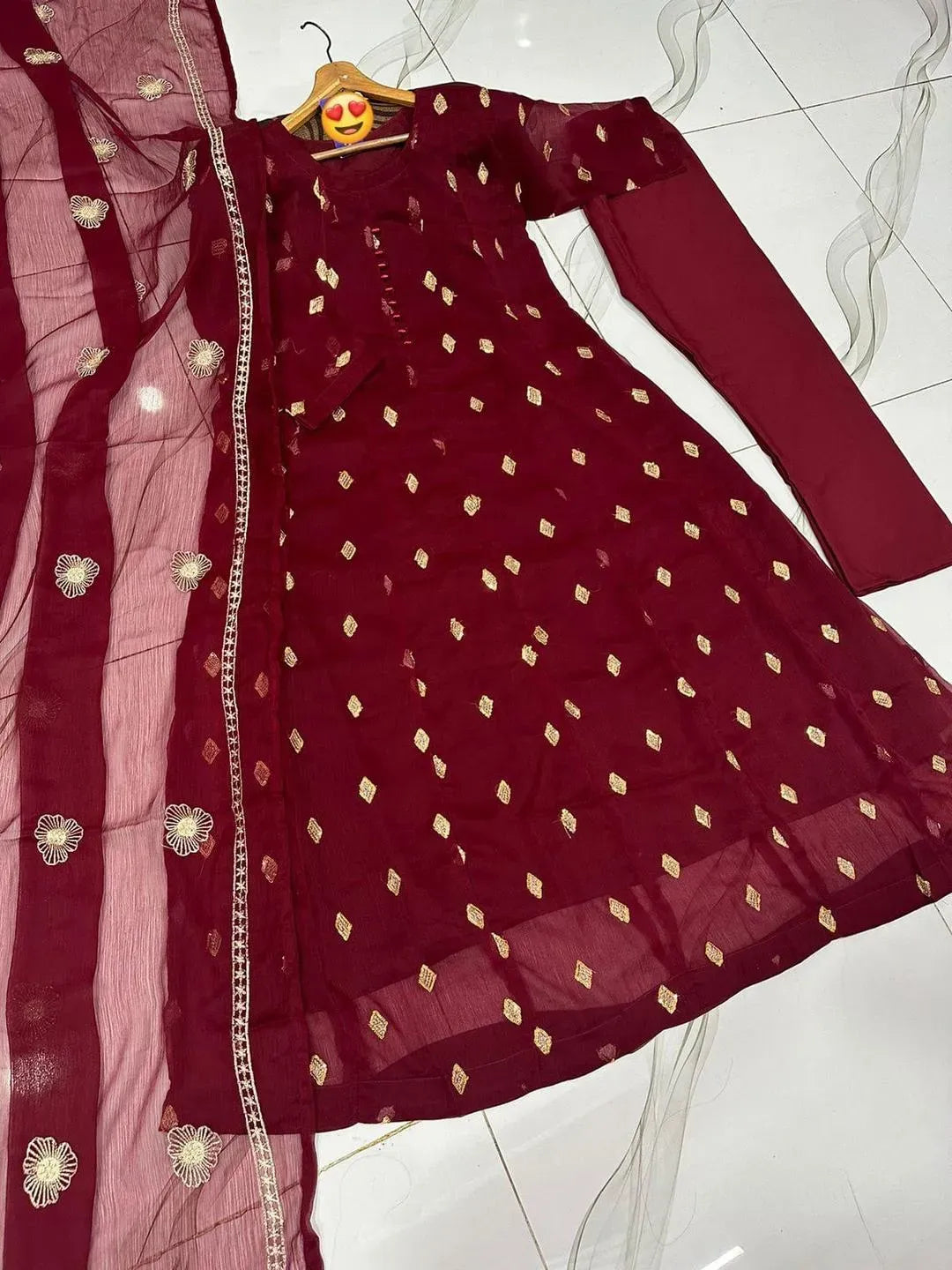 Maroon Sequin Chiffon 3-Piece Wedding Set for Women