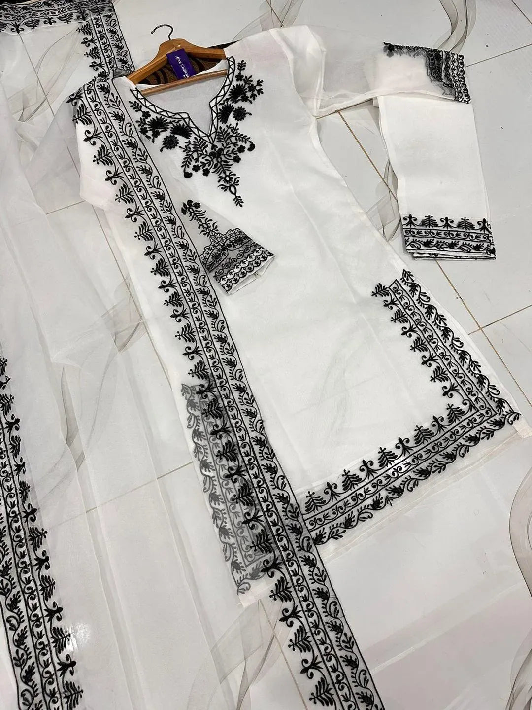 White Organza Embroidered 3Pcs Women Suit