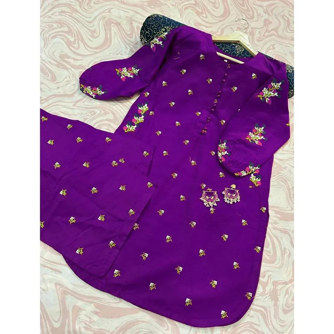 Purple Floral Embroidered Kurti and Flapper Set for Women