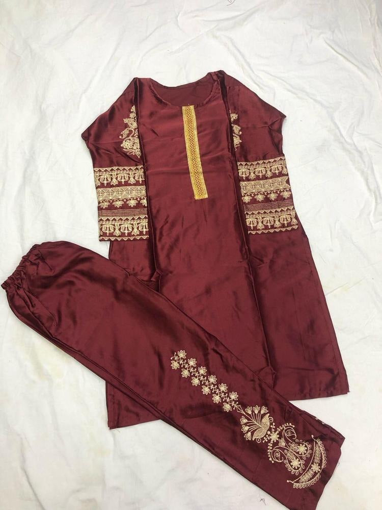 Women Katan Silk Embroidered Kurta